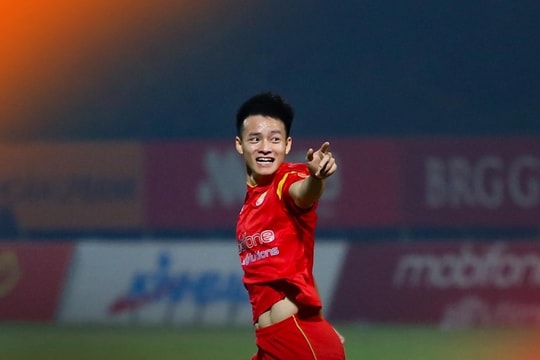 Thanh Nhàn nói gì khi được đề cử Quả bóng Vàng 2025