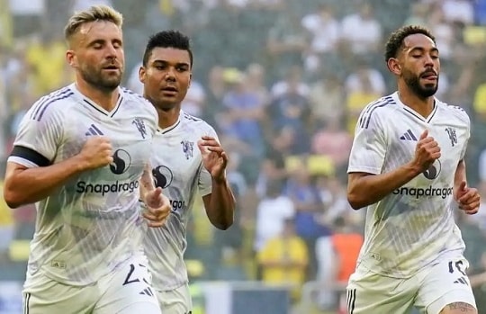 Cunha kêu gọi Man Utd giữ Casemiro vì tinh thần chiến thắng