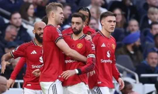 Man United hòa Tottenham 2-2: Mbeumo tỏa sáng, Ugarte gây thất vọng