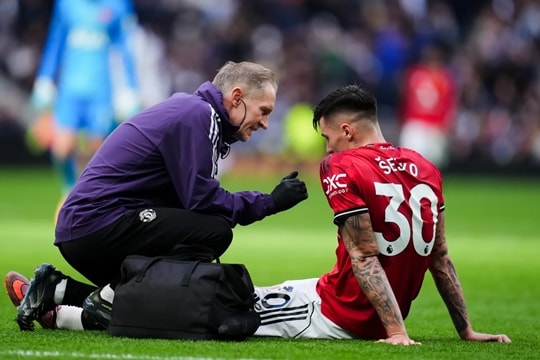 Sesko chấn thương, bài toán 73,7 triệu bảng của Man United