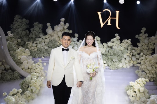 Hôn lễ cổ tích của Hoa hậu Đỗ Thị Hà và thiếu gia Viết Vương