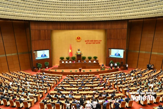 Ủy viên Bộ Chính trị Đỗ Văn Chiến, đại biểu Quốc hội đoàn Nghệ An được bầu giữ chức Phó Chủ tịch Quốc hội