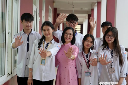 Nữ giáo viên tài năng và niềm hạnh phúc vì được làm nghề giáo