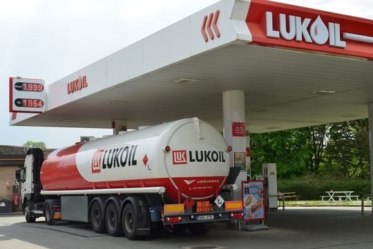 Tài sản dầu mỏ trị giá hàng tỷ USD của Nga đang bị 'kẹt cứng'