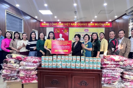 Phường Thành Vinh nhận nguồn hỗ trợ khắc phục thiên tai từ những người con Nghệ An xa quê ở Hà Nội