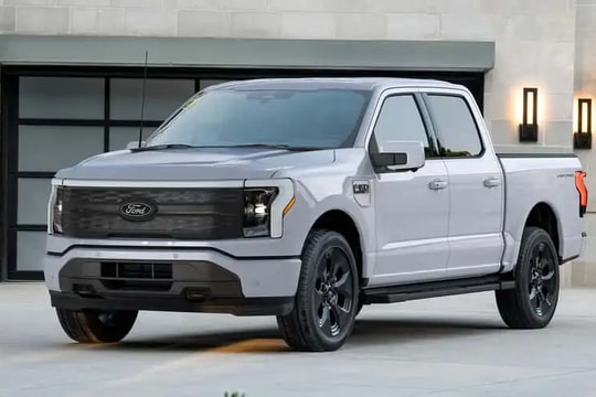 Ford F-150 Lightning: Chú ý cao, doanh số thấp vì giá
