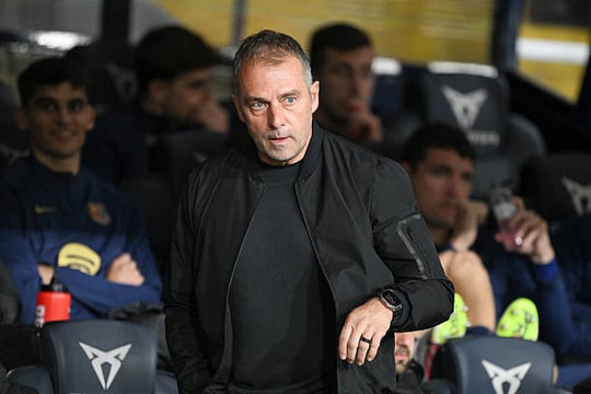 Barca hồi sinh lực lượng, Flick nhắm soán ngôi Real