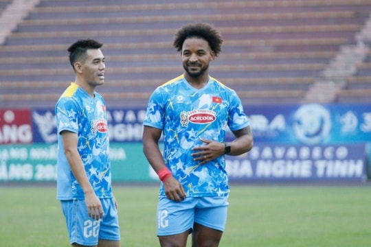 ĐT Việt Nam sang Lào: mục tiêu 3 điểm, chơi thuyết phục