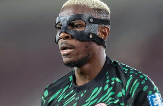 Nigeria 4-1 Gabon: Osimhen cú đúp, vào chung kết play-off