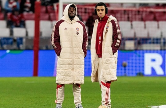 Bayern ‘đóng băng’ 208 triệu euro sau 10 vòng Bundesliga
