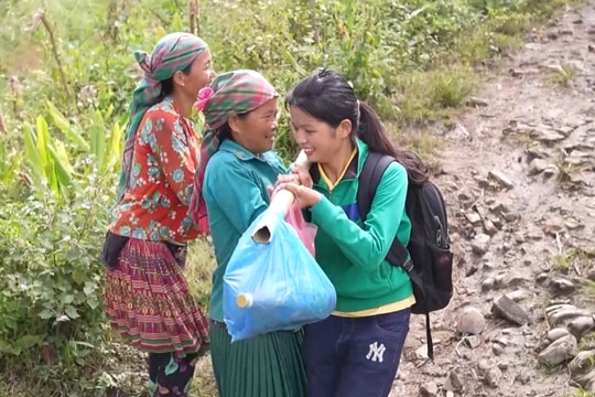 Thay lời tri ân 2025: Vinh danh những nhà giáo thầm lặng