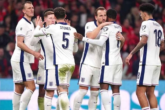 Tuyển Anh hoàn hảo, Tuchel đau đầu chọn người đá cạnh Kane