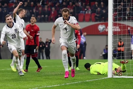 ĐT Anh toàn thắng vòng loại, Tuchel vượt sóng gió