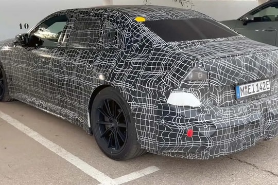 BMW M3 EV nguyên mẫu: Những khác biệt và kỳ vọng lái