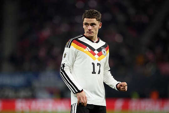 Wirtz rực sáng với 2 kiến tạo, Đức đè bẹp Slovakia 6-0