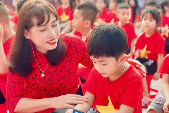 Hành trình đáng ngưỡng mộ của một 'người lái đò'