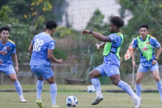 Việt Nam vs Lào: Dấu ấn chờ đợi ngày Xuân Son tái xuất