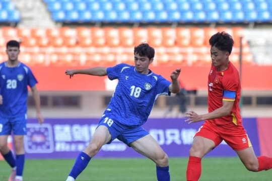 Văn Trường chấn thương, U22 Việt Nam lo SEA Games 33