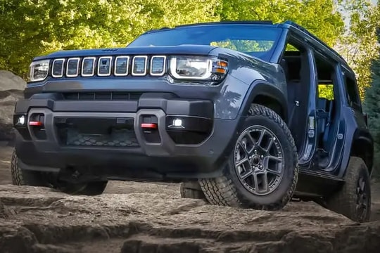 Jeep Recon 2026: SUV điện off-road 650 mã lực, 65.000 USD