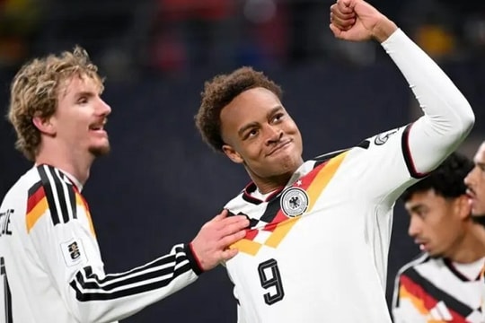 Đức thắng Slovakia 6-0: Chiến thắng không che lỗ hổng