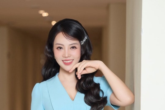 Á hậu Thụy Vân, BTV Hương Liên tái xuất rạng rỡ trên VTV