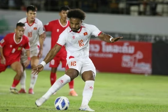 Việt Nam 2-0 Lào: Xuân Son tái xuất ghi bàn, FIFA vinh danh
