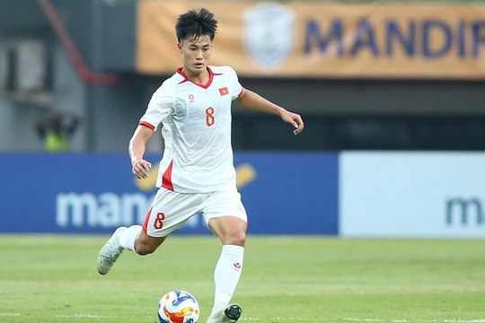 U22 Việt Nam mất Văn Trường: phẫu thuật, lỡ SEA Games 33