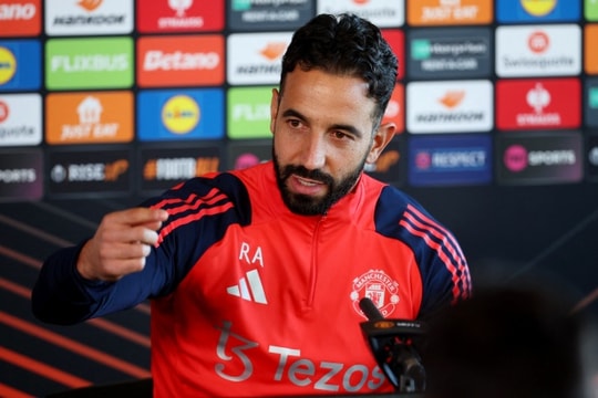 Man Utd không gặp Big Six 10 trận: thời cơ bứt tốc