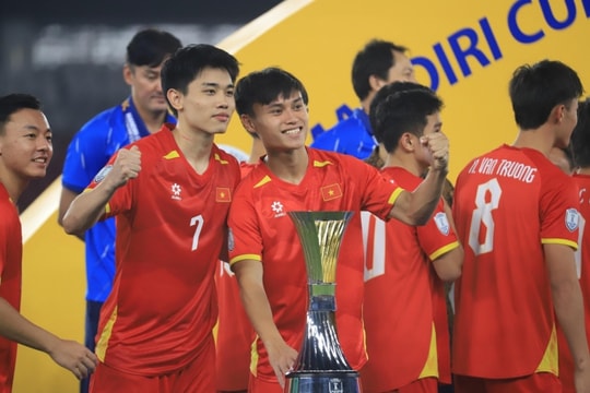 U22 Việt Nam giữ Lý Đức cho trận mở màn gặp U22 Lào