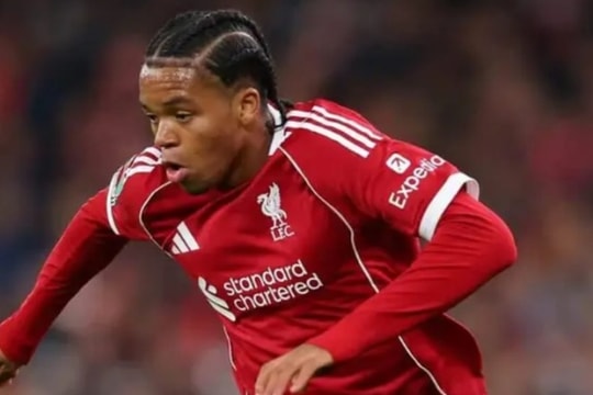 Kế hoạch của Liverpool cho Ngumoha và Nyoni giữa mùa