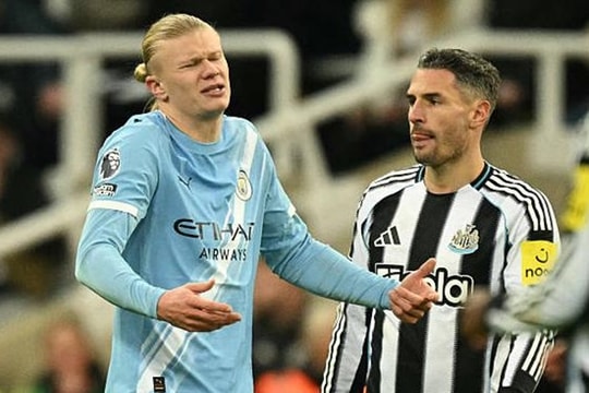 Newcastle hạ Man City, Haaland tịt ngòi, Barnes lập cú đúp