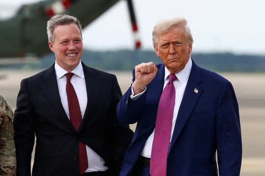 Chân dung Dan Driscoll: "Cánh tay phải" mới của ông Trump và tối hậu thư tại Kiev