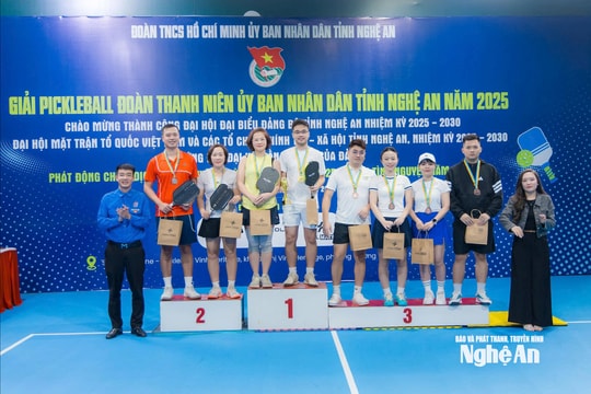Đoàn Thanh niên UBND tỉnh Nghệ An tổ chức thành công giải pickleball năm 2025