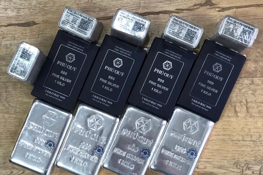 Giá bạc hôm nay 24/11/2025: Tiếp tục xu hướng tăng nhẹ