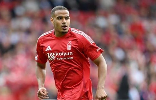 Chelsea nhắm Murillo, MU dùng áo 24 dụ Semenyo