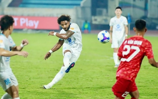 Nam Định 2-0 Long An: Xuân Son tái xuất, tín hiệu khởi sắc