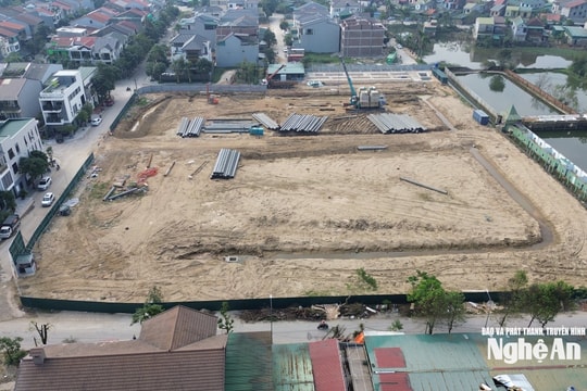 Nghệ An: Nhiều nhà dân nứt, lún khi thi công chung cư Cửa Tiền Luxury