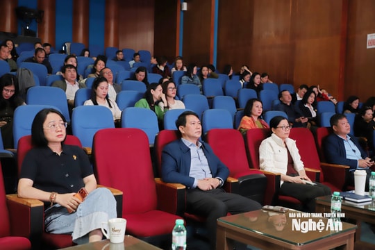 2.000 phóng viên, nhà báo tham gia tập huấn về chuyển đổi số