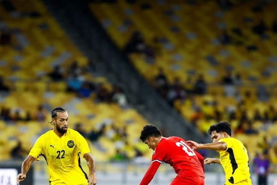 Bóng đá Malaysia khủng hoảng mới vì cầu thủ nhập tịch