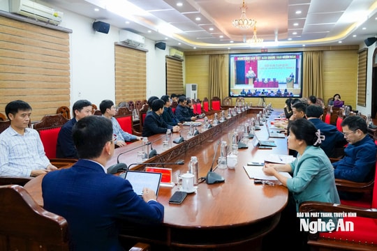 Đổi mới, nâng cao chất lượng tham mưu, phục vụ, đẩy mạnh chuyển đổi số trong công tác văn phòng cấp ủy