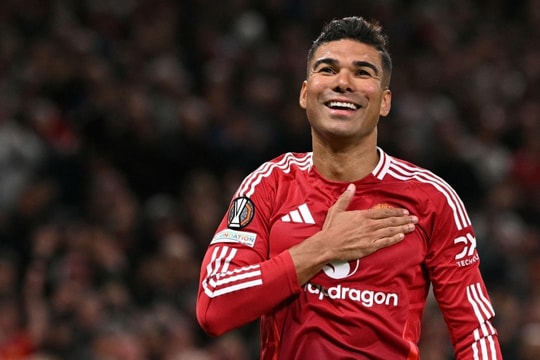 Man United tính đưa James Garner trở lại Old Trafford