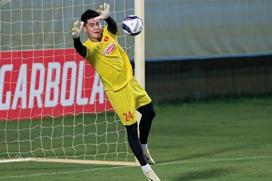 U22 Việt Nam chọn Trung Kiên bắt chính SEA Games 33