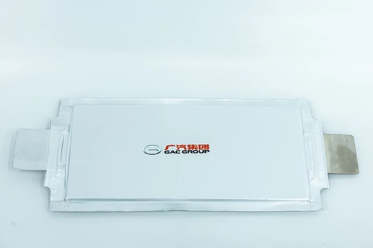 GAC thử nghiệm pin thể rắn hoàn toàn, gần gấp đôi mật độ