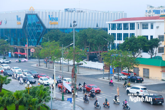 Nghệ An: Hơn 1.200 ô tô đăng ký mới mỗi tháng