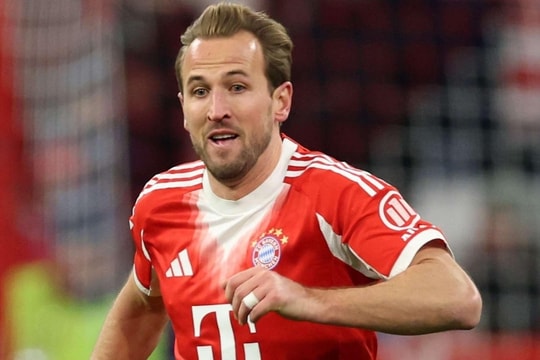 Kane bác tin thay Lewandowski tại Barca, hạnh phúc ở Bayern