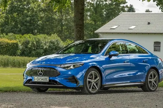Mercedes-Benz CLA-Class 250+ và 350 4Matic: giá cạnh tranh