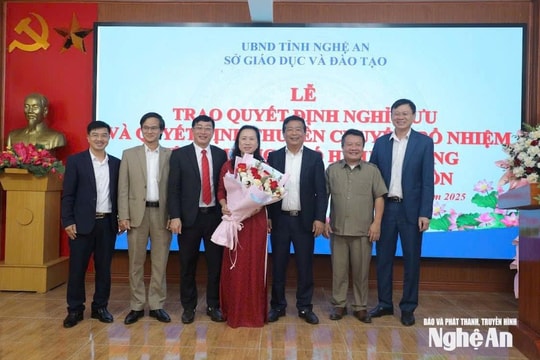 Sở Giáo dục và Đào tạo Nghệ An trao Quyết định bổ nhiệm hiệu trưởng các trường THPT