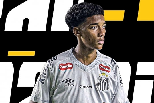 MU theo đuổi Robinho Jr, cân nhắc chốt ngay tháng 1