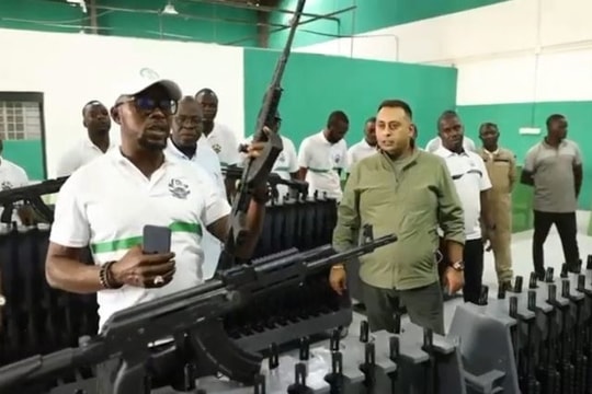 Nigeria lắp ráp 1.000 súng trường DG-103 đầu tiên tại Kaduna