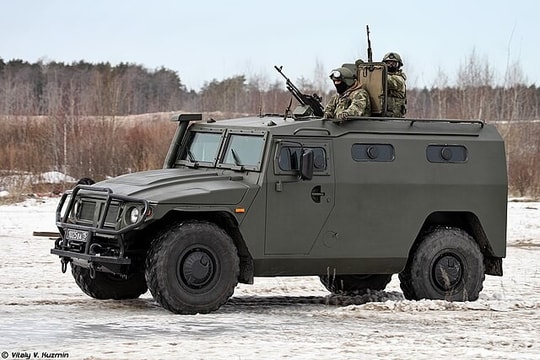 Mỹ nêu điểm yếu hậu cần Nga: hóa chất bôi trơn, lốp